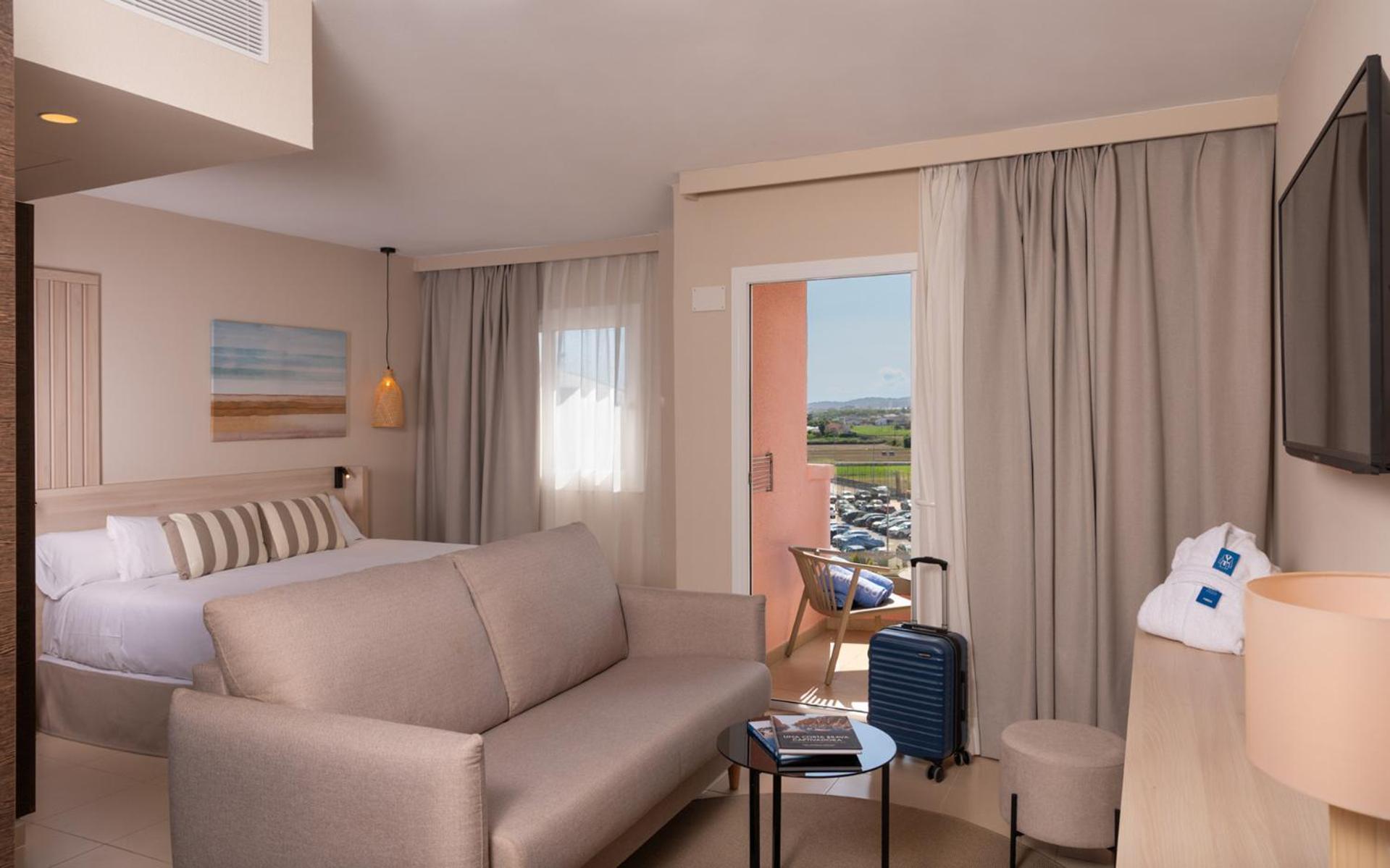 Aqua Hotel The Breeze (Adults Only +18) All Inclusive Santa Susanna Exterior photo