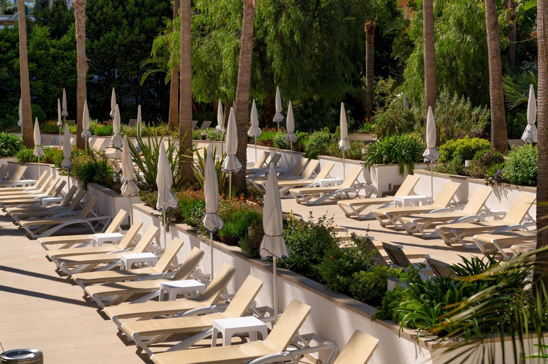 Aqua Hotel The Breeze (Adults Only +18) All Inclusive Santa Susanna Exterior photo